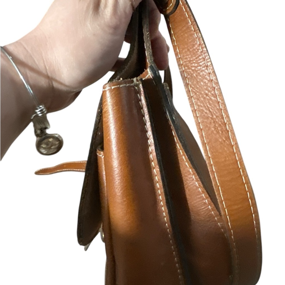 Patricia Nash Brown tan Leather Shoulder Bag lots of room no call outs nice 👍 - Picture 4 of 15